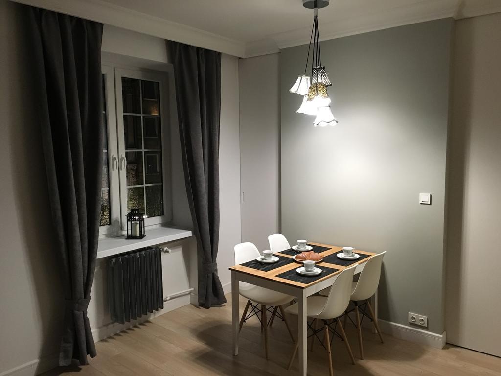 Apartamenty Dlugi Targ Гданск Екстериор снимка